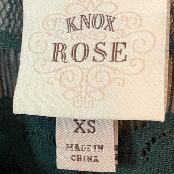 Green Lace Long Sleeved Shirt - Picture 3 of 3